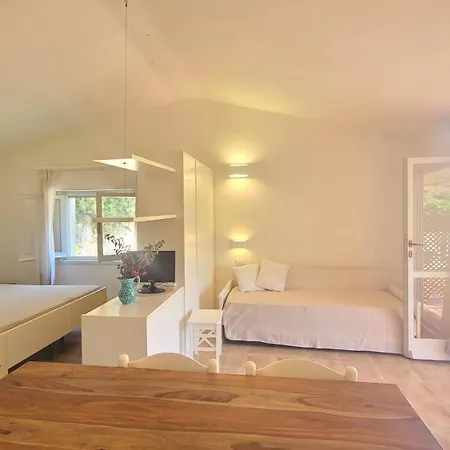 Capobianco 3*