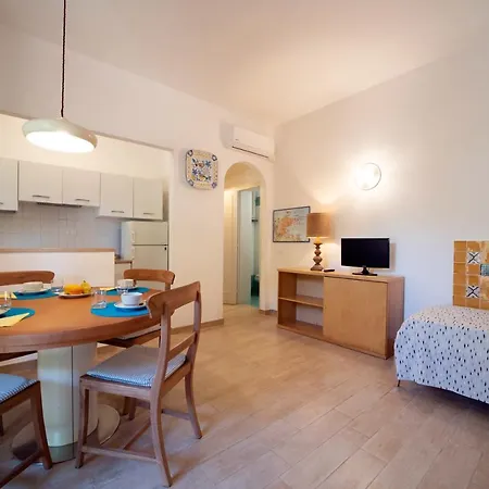 Capobianco Apartahotel